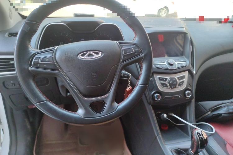 Used Chery Arrizo 5 2017 1.5L Manual Fashion Edition Center Console