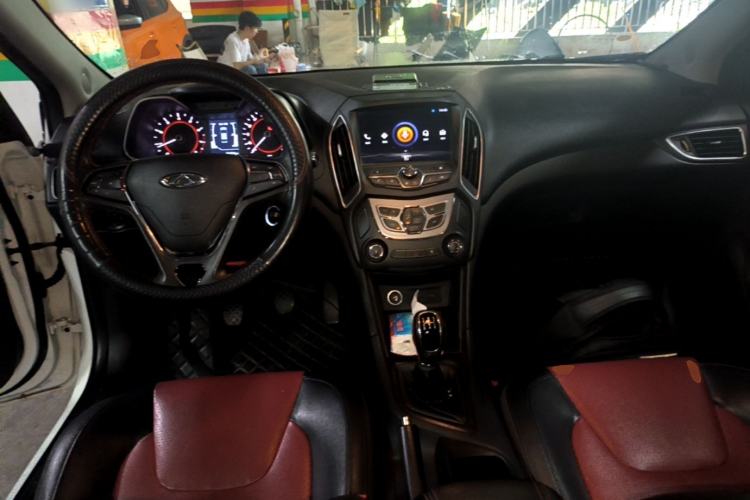 Used Chery Arrizo 5 2017 1.5L Manual Luxury Edition Center Console