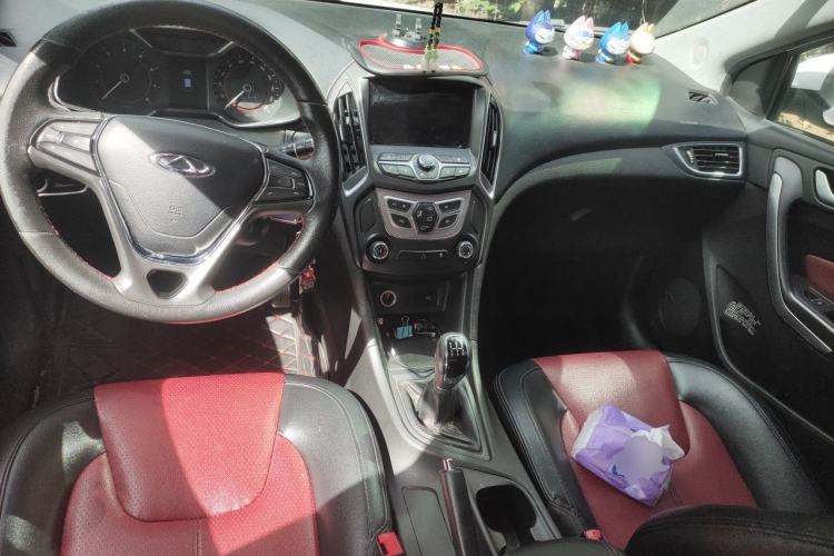 Used Chery Arrizo 5 2017 1.5L Manual Fashion Edition Center Console