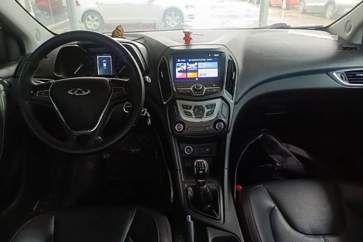 Used Chery Arrizo 5 2017 1.5L Manual Luxury Edition Center Console