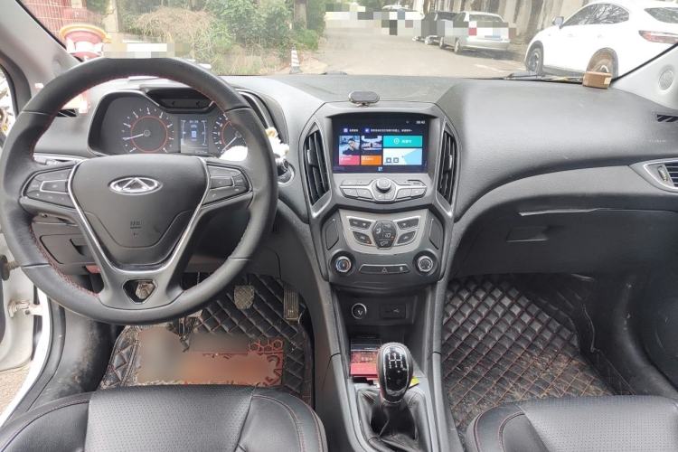 Used Chery Arrizo 5 2017 1.5L Manual Luxury Edition Center Console