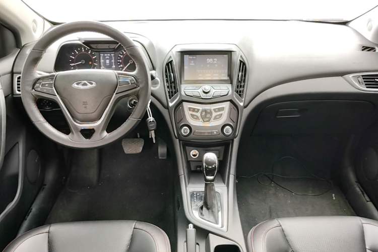 Used Chery Arrizo 5 2017 1.5L CVT Elite Edition Center Console