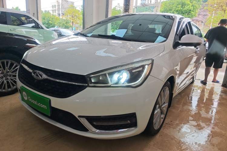 Ojetý Chery Arrizo 5 2017 1.5L Manual Lingchao Edition Guazi used car, China used car export, Used car for sale, Used cars, Cheapest cars for sale