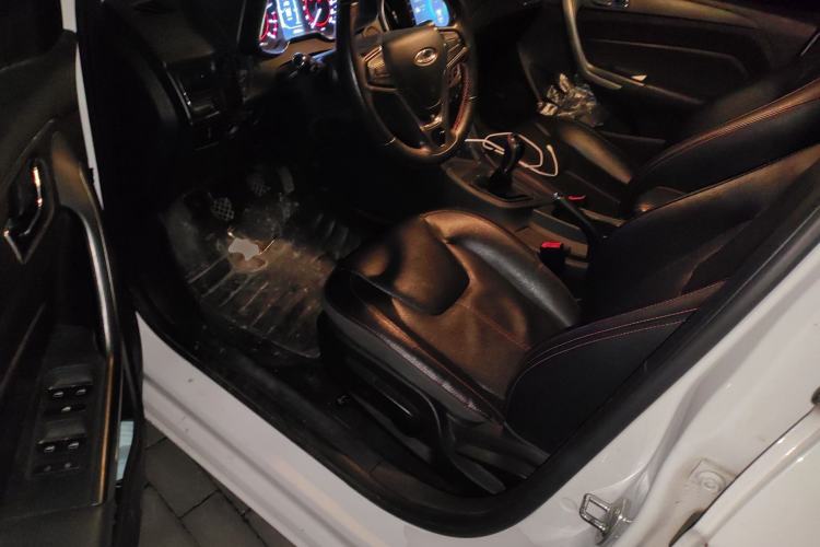 Used Chery Arrizo 5 2017 1.5L Manual Lingchao Edition Driver Seat
