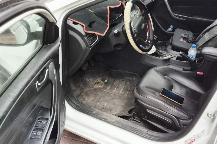 Used Chery Arrizo 5 2017 1.5L CVT Luxury Edition Driver Seat