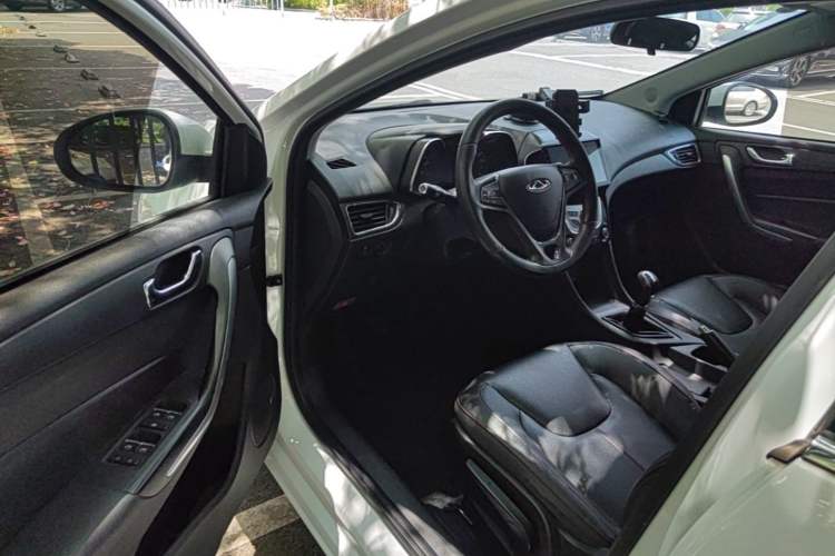 Used Chery Arrizo 5 2017 1.5L Manual Lingchao Edition Driver Seat