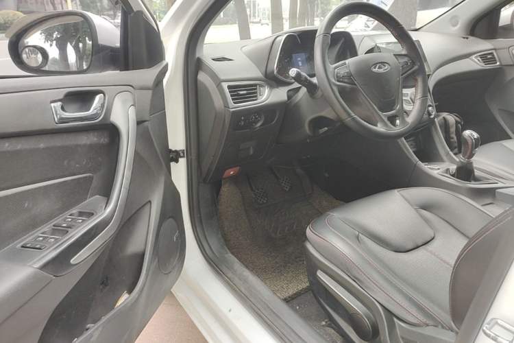 Used Chery Arrizo 5 2017 1.5L Manual Lingchao Edition Driver Seat