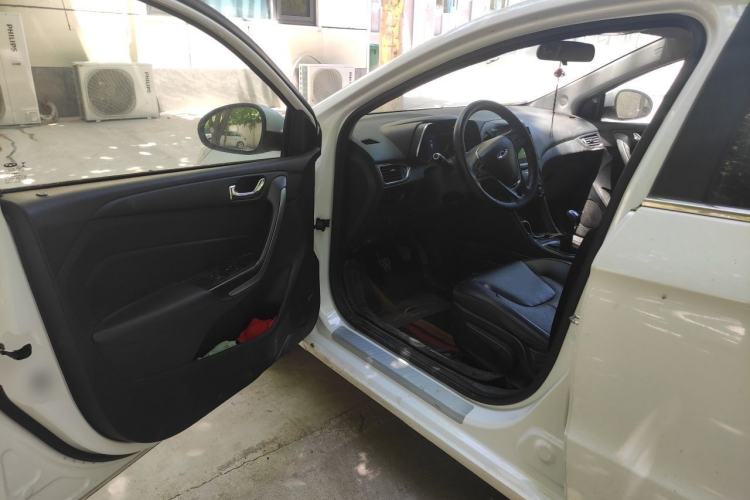 Used Chery Arrizo 5 2017 1.5L Manual Lingchao Edition Driver Seat