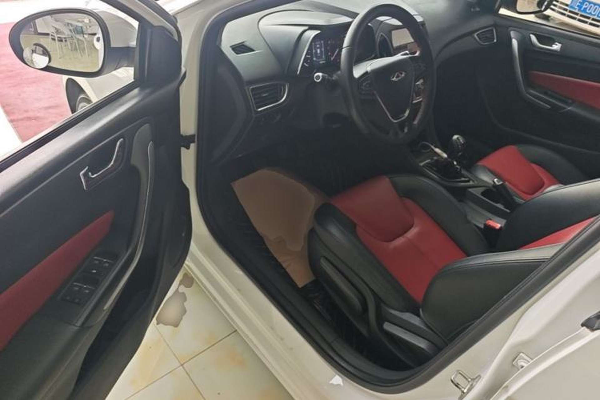 Used Chery Arrizo 5 2017 SPORT 1.5T Manual Luxury Edition Driver Seat