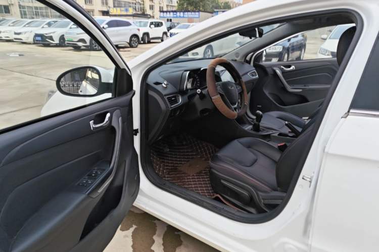 Used Chery Arrizo 5 2017 1.5L Manual Lingchao Edition Driver Seat