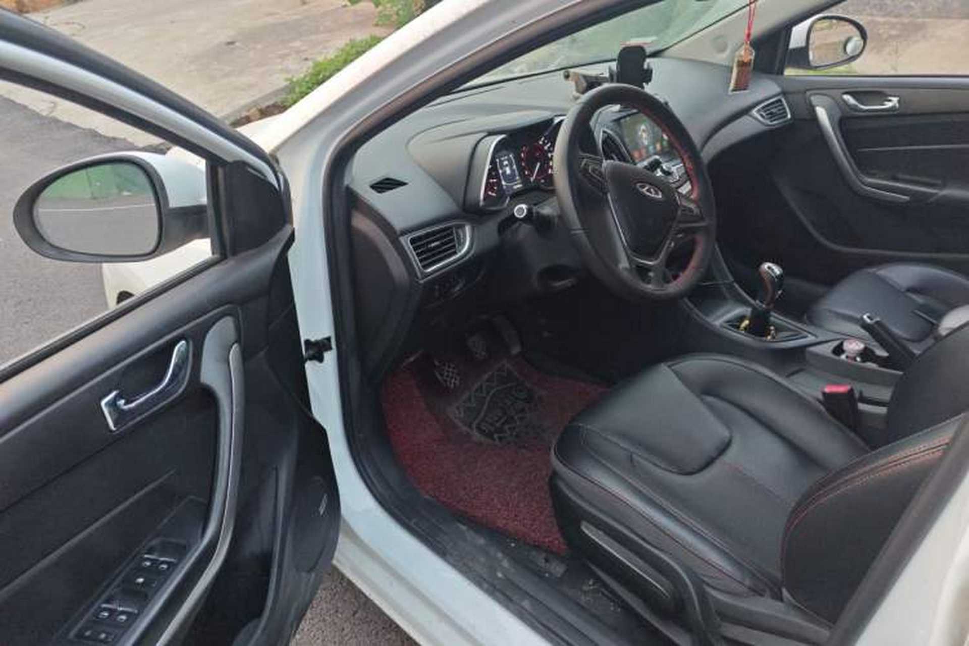 Used Chery Arrizo 5 2017 1.5L Manual Lingchao Edition Driver Seat