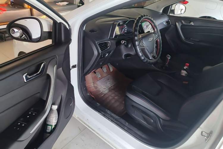 Used Chery Arrizo 5 2017 1.5L Manual Lingchao Edition Driver Seat