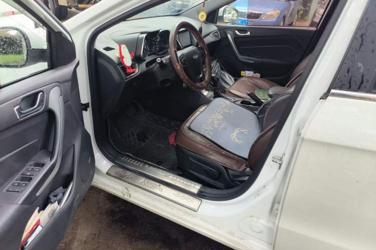 Used Chery Arrizo 5 2017 1.5L CVT Elite Edition Driver Seat