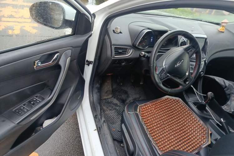 Used Chery Arrizo 5 2017 1.5L Manual Lingchao Edition Driver Seat