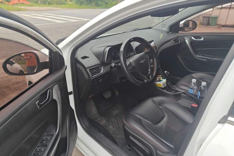 Used Chery Arrizo 5 2017 1.5L CVT Trendsetting Edition Driver Seat