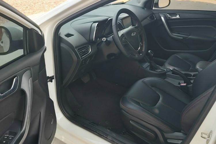 Used Chery Arrizo 5 2017 1.5L CVT Elite Edition Driver Seat