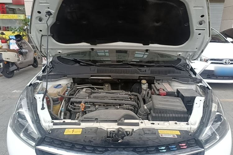 Used Chery Arrizo 5 2017 1.5L CVT Elite Edition Engine Bay