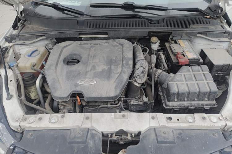 Used Chery Arrizo 5 2017 SPORT 1.5T CVT Luxury Edition Engine Bay