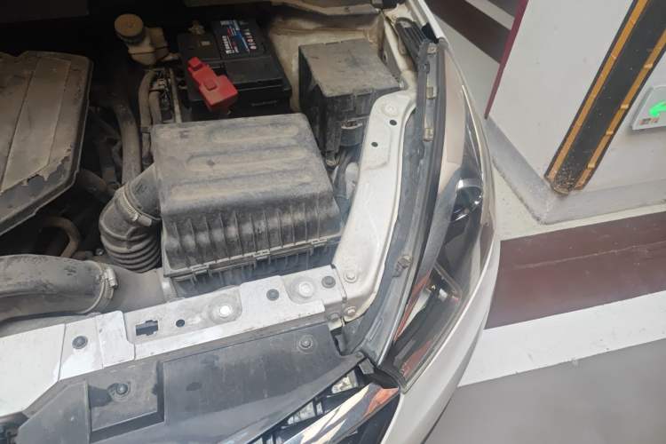 Used Chery Arrizo 5 2017 1.5L Manual Lingchao Edition Engine Bay Left