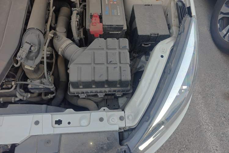 Used Chery Arrizo 5 2017 SPORT 1.5T CVT Luxury Edition Engine Bay Left