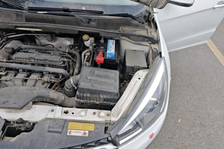 Used Chery Arrizo 5 2017 1.5L Manual Luxury Edition Engine Bay Left