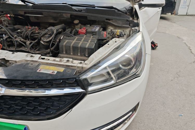 Used Chery Arrizo 5 2017 SPORT 1.5T CVT Luxury Edition Engine Bay Left