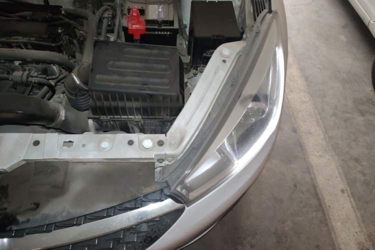 Used Chery Arrizo 5 2017 1.5L Manual Luxury Edition Engine Bay Left