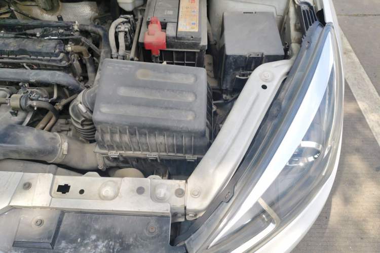 Used Chery Arrizo 5 2017 1.5L Manual Fashion Edition Engine Bay Left