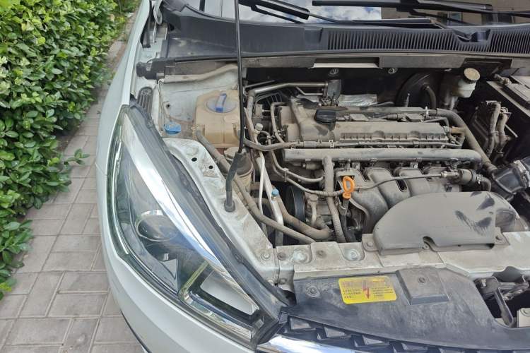 Used Chery Arrizo 5 2017 1.5L Manual Luxury Edition Engine Bay Right