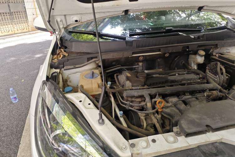 Used Chery Arrizo 5 2017 1.5L Manual Luxury Edition Engine Bay Right