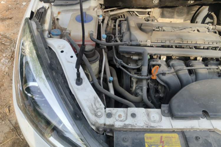 Used Chery Arrizo 5 2017 1.5L Manual Luxury Edition Engine Bay Right