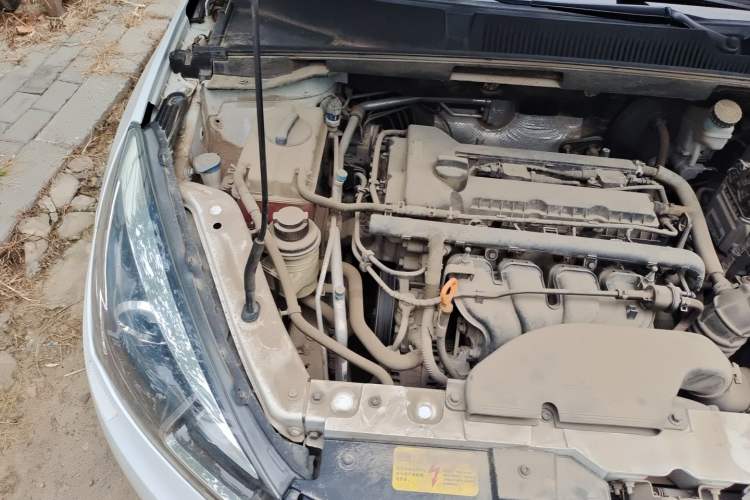 Used Chery Arrizo 5 2017 1.5L Manual Elite Edition Engine Bay Right