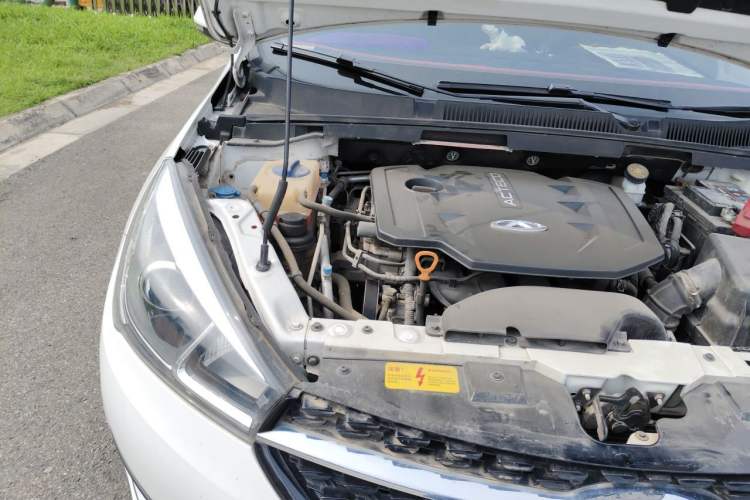 Used Chery Arrizo 5 2017 1.5L Manual Luxury Edition Engine Bay Right