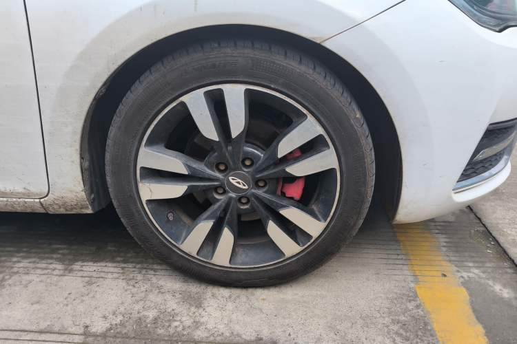 Used Chery Arrizo 5 2017 1.5L CVT Deluxe Edition Exterior 1