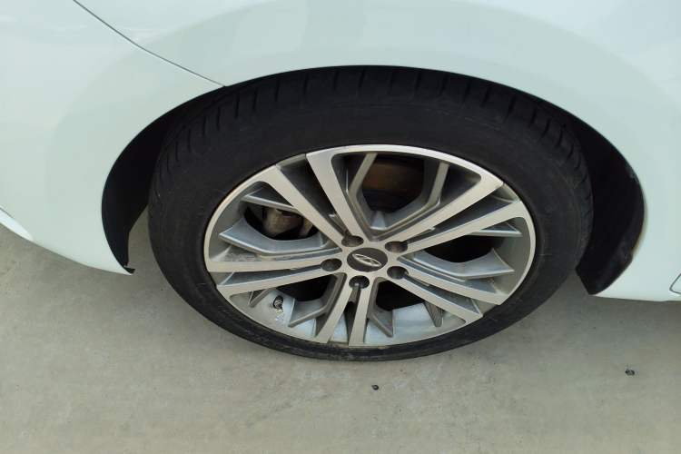 Used Chery Arrizo 5 2017 1.5L CVT Luxury Edition Exterior 3