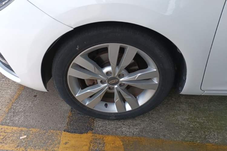Used Chery Arrizo 5 2017 1.5L CVT Trendsetting Edition Exterior 4