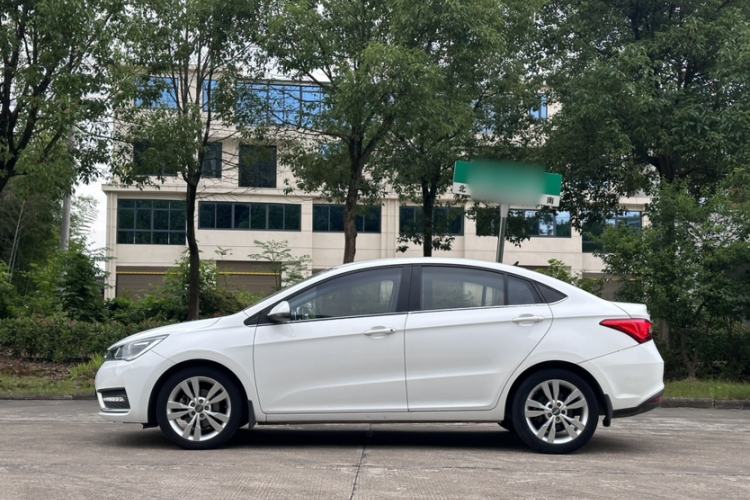 Used Chery Arrizo 5 2017 1.5L Manual Lingchao Edition Exterior 4
