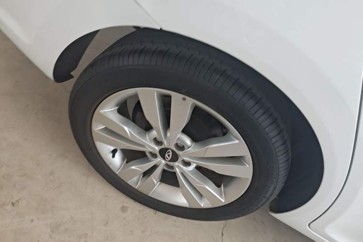 Used Chery Arrizo 5 2017 1.5L Manual Lingchao Edition Exterior 8