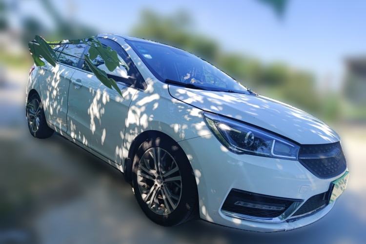 Used Chery Arrizo 5 2017 1.5L Manual Luxury Edition Front Right 45 Deg