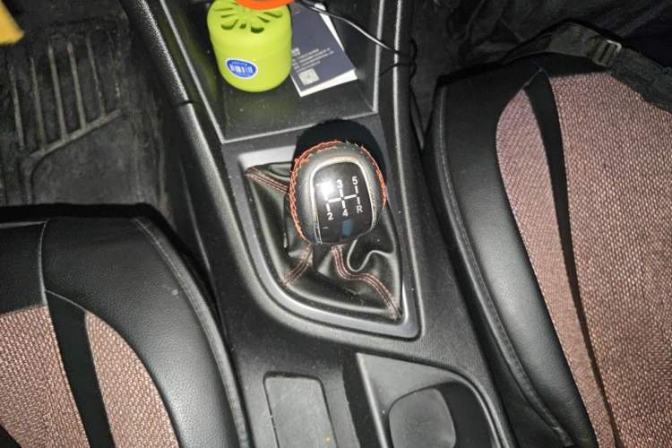 Used Chery Arrizo 5 2017 1.5L Manual Lingchao Edition Gear Lever