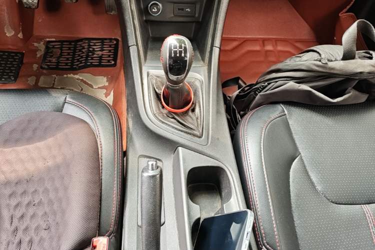 Used Chery Arrizo 5 2017 1.5L Manual Lingchao Edition Gear Lever