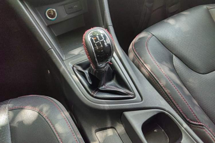 Used Chery Arrizo 5 2017 1.5L Manual Lingchao Edition Gear Lever
