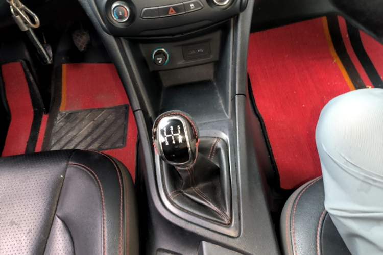 Used Chery Arrizo 5 2017 1.5L Manual Lingchao Edition Gear Lever