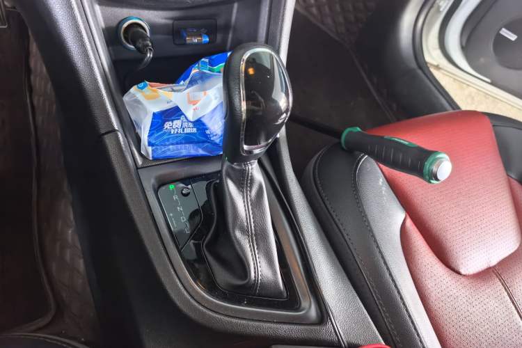 Used Chery Arrizo 5 2017 1.5L CVT Luxury Edition Gear Lever