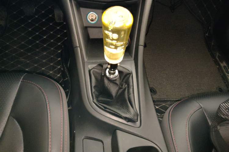 Used Chery Arrizo 5 2017 1.5L Manual Lingchao Edition Gear Lever
