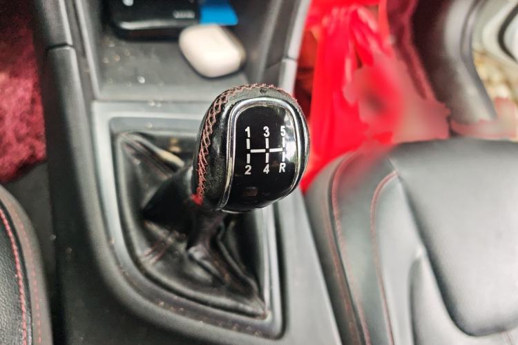 Used Chery Arrizo 5 2017 1.5L Manual Lingchao Edition Gear Lever
