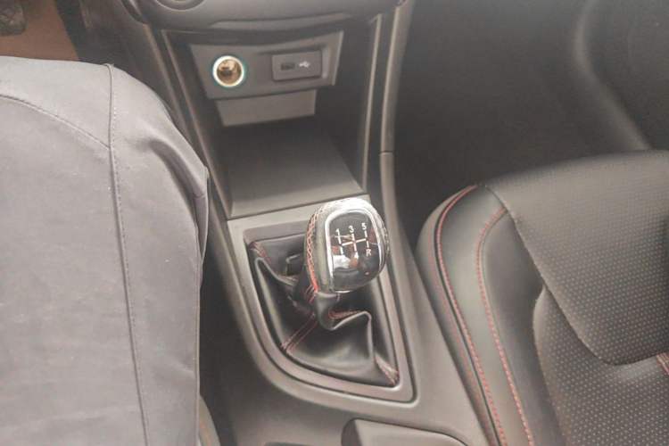 Used Chery Arrizo 5 2017 1.5L Manual Lingchao Edition Gear Lever