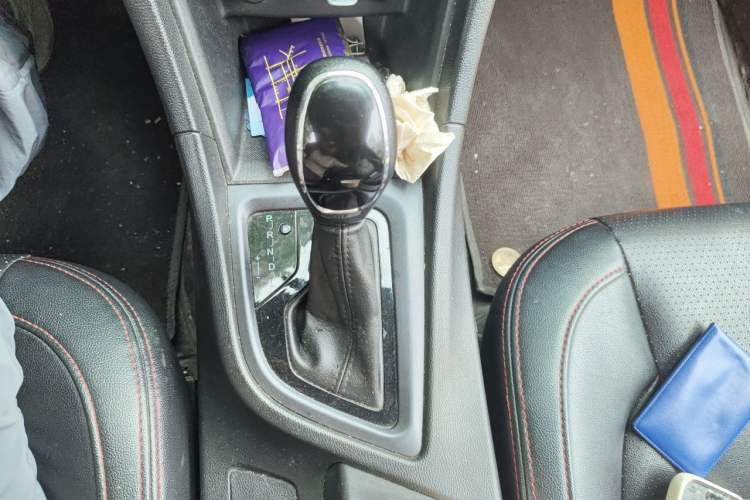 Used Chery Arrizo 5 2017 1.5L CVT Trendsetting Edition Gear Lever