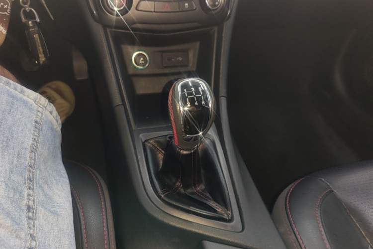 Used Chery Arrizo 5 2017 1.5L Manual Lingchao Edition Gear Lever
