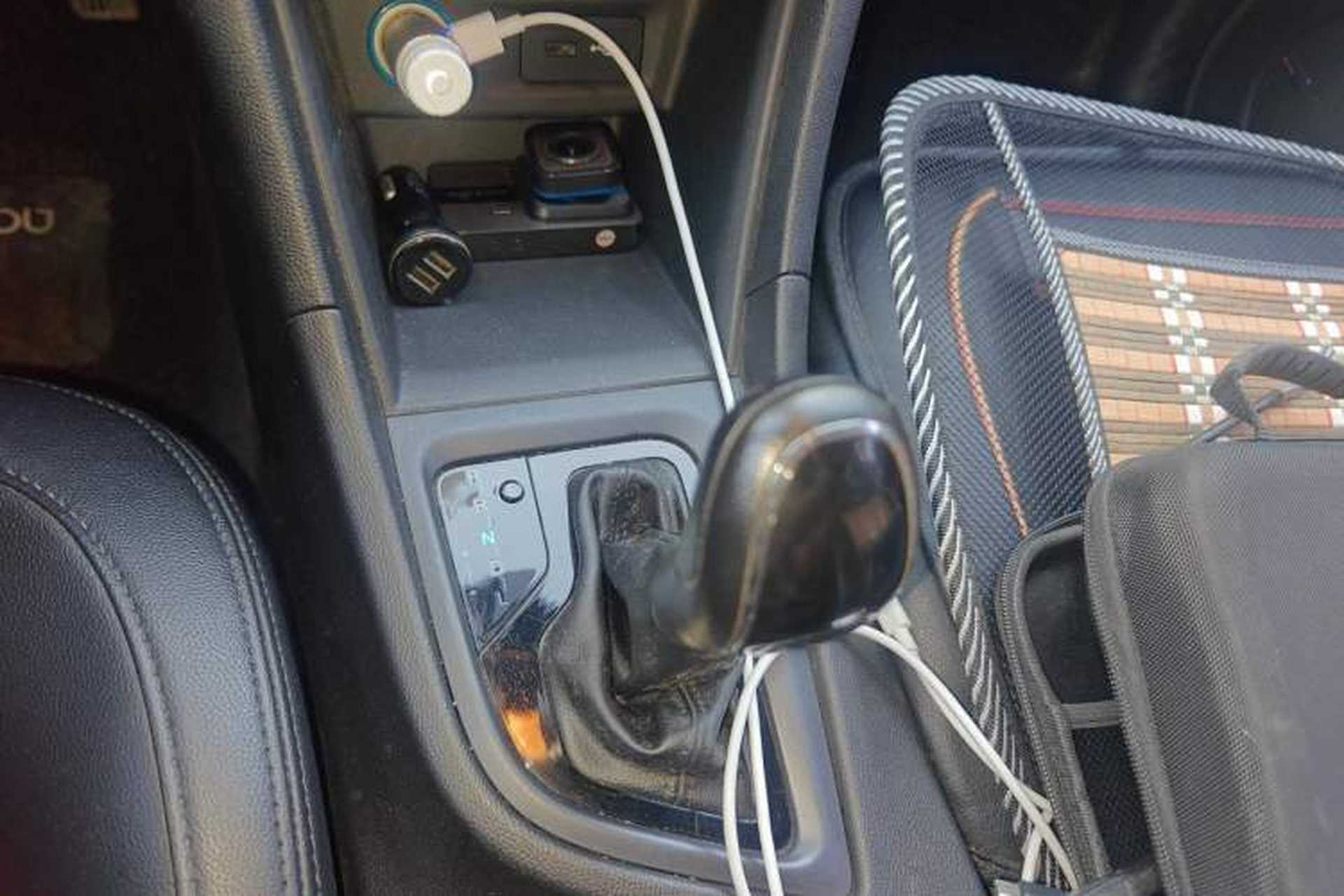 Used Chery Arrizo 5 2017 SPORT 1.5T CVT Luxury Edition Gear Lever